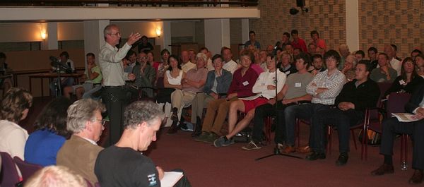 KNPV debat, keynote Fred Woudenberg. Gewasbescherming en omwonenden